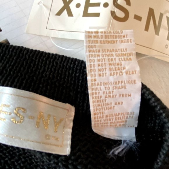 NEW XES-NY Gold & Black Striped Sweater Mob Wife Avant Garde - Picture 9 of 9